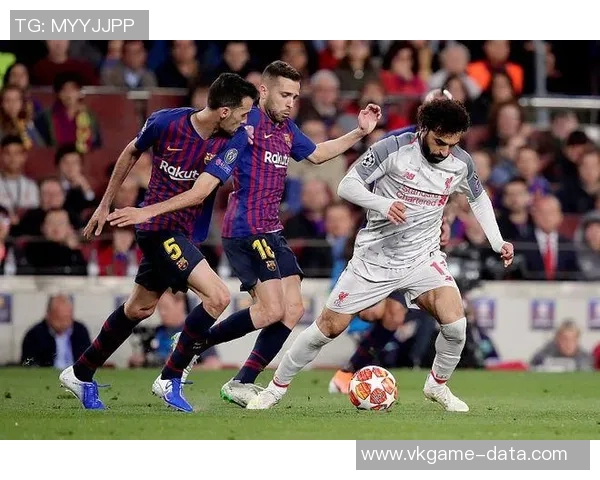 中超精彩对决巴萨大胜阿森纳神奇扑救点燃全场激情