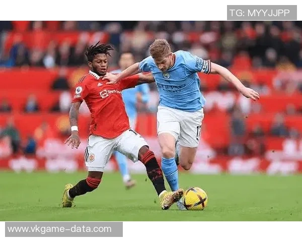 中超激战曼城与波尔图握手言和红牌事件引发全场热议 中超激战曼城与波尔图握手言和红牌事件引发全场热议