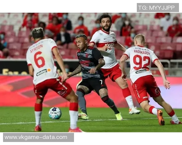 切尔西友谊赛大胜本菲卡五球逆转全场激情瞬间解析