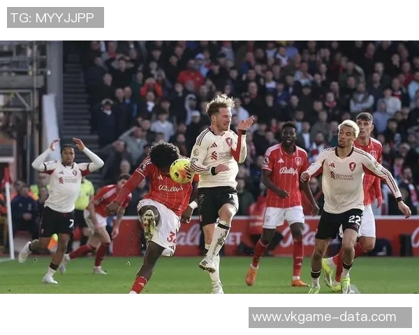 那不勒斯大胜阿森纳5-1绝杀瞬间点燃欧联杯激情时刻