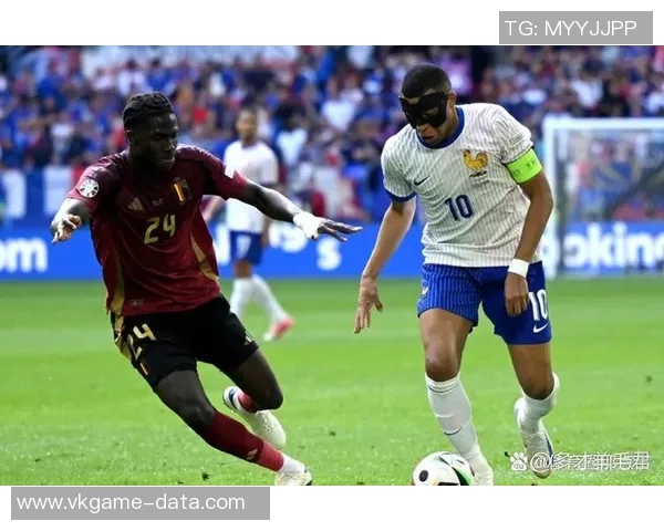 英超激战AC米兰狂胜尤文图斯乌龙球引发全场狂欢 英超激战AC米兰狂胜尤文图斯乌龙球引发全场狂欢