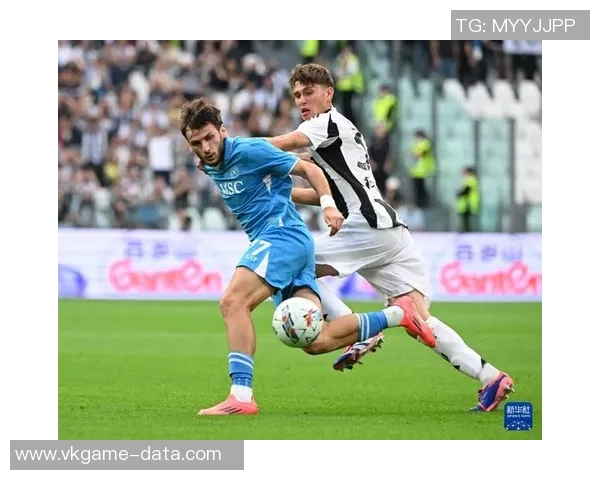 尤文图斯逆转那不勒斯6-2争议判罚引发全场热议